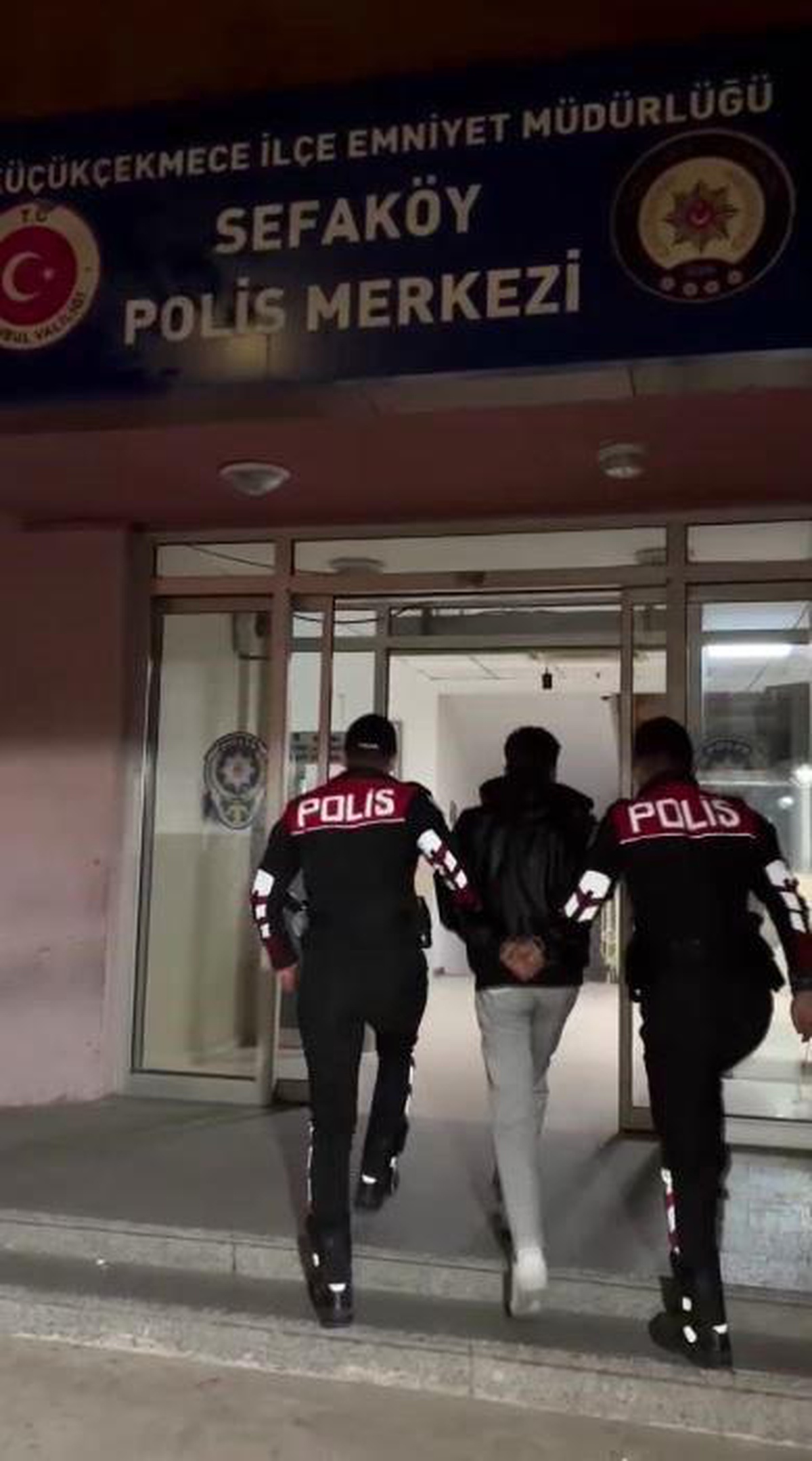 Yağma Suçundan Aranan Şahıs Yakalandı