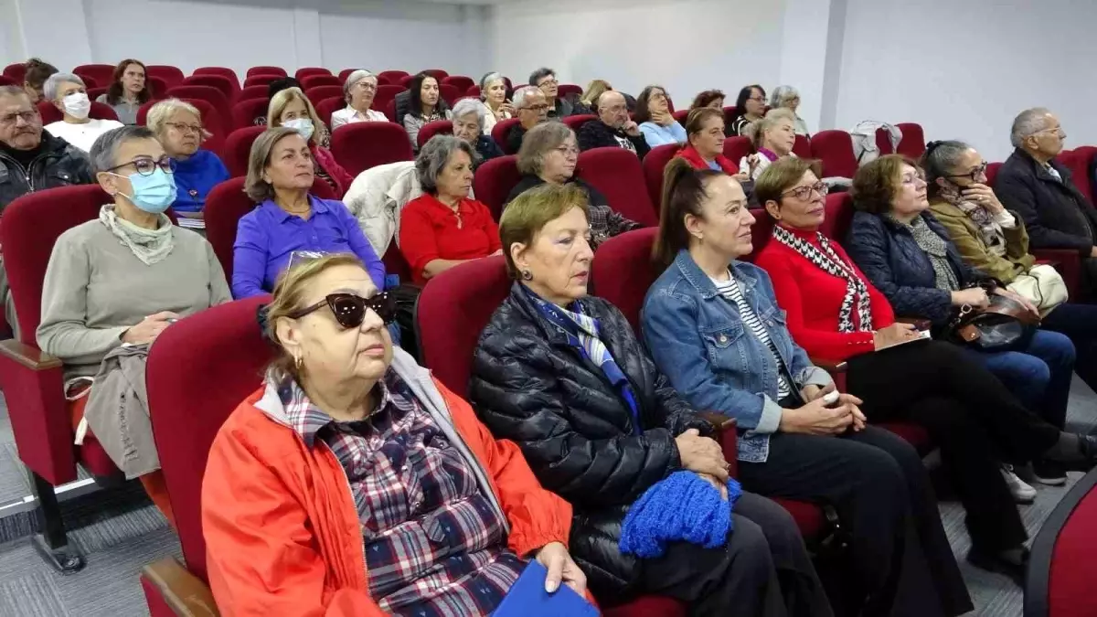 Emeklilere Üçüncü Yaş Üniversitesi Açıldı