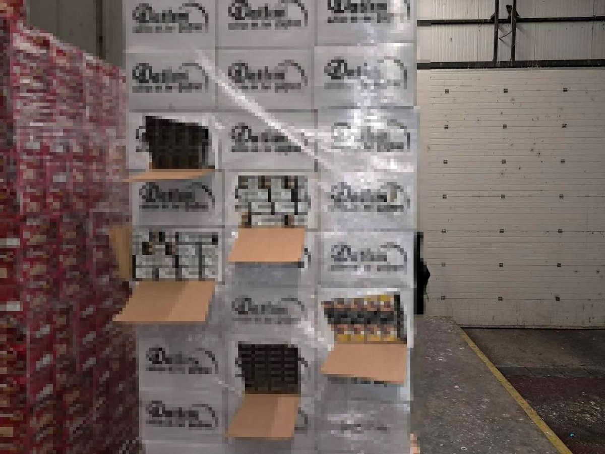 Gofret Kutularında 26 Bin Paket Sigara Yakalandı