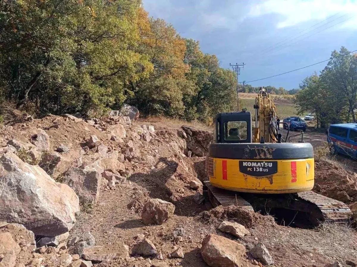 Define Ararken Suçüstü Yakalandılar