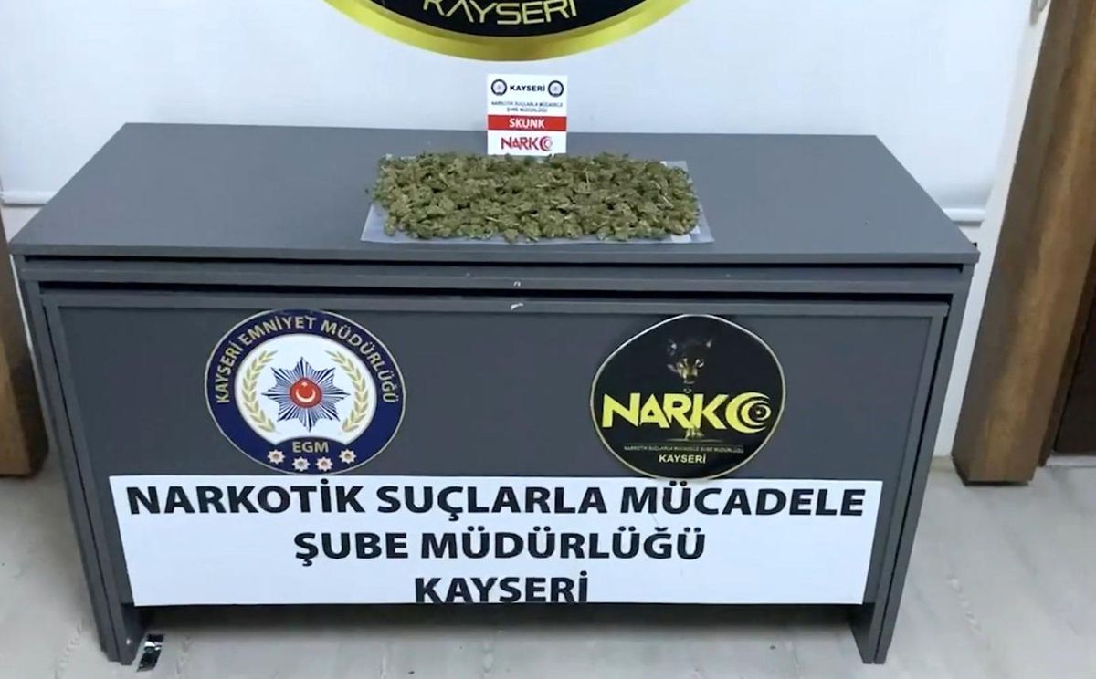 Kayseri\'de Uyuşturucu Operasyonu: 3 Gözaltı