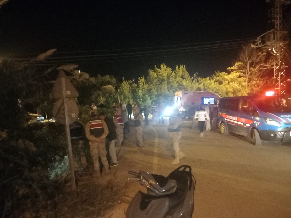 Samandağ\'da Motosiklet Kazası: Sürücü Yaralandı