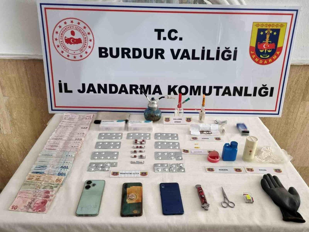 Burdur\'da 23 Uyuşturucu Operasyonu: 9 Tutuklama