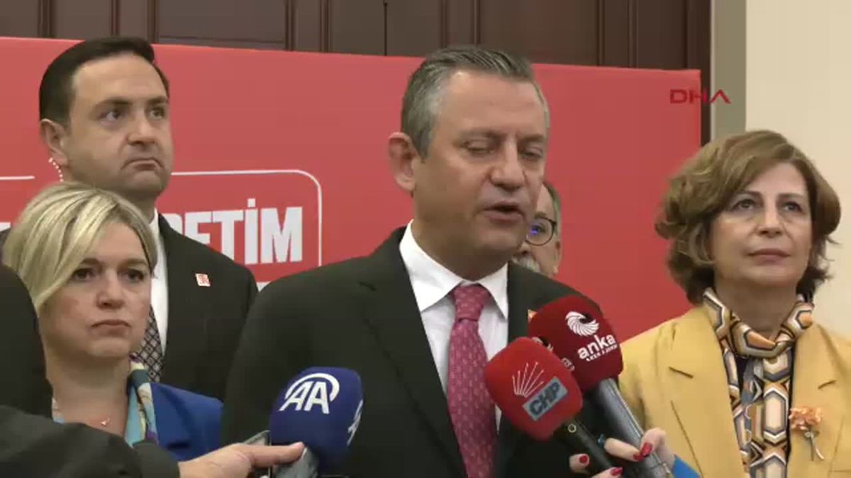 Özgür Özel İYİ Parti\'yi eleştirdi