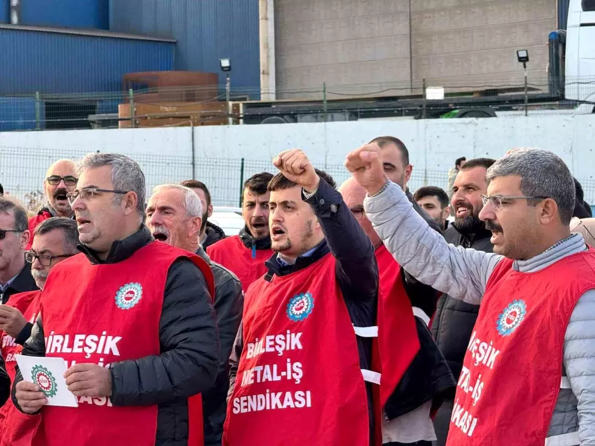 Bandırma\'da İşten Çıkarma Protestosu