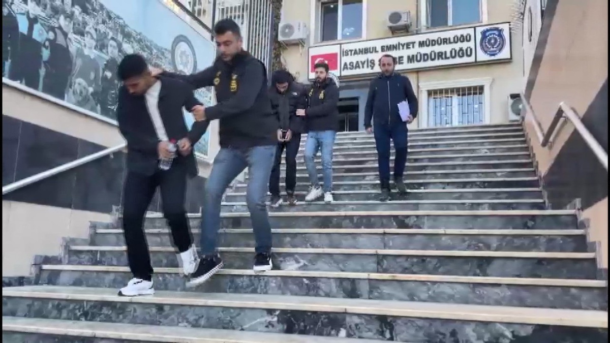 İstanbul\'da Hırsızlık Çetesi Çökertildi