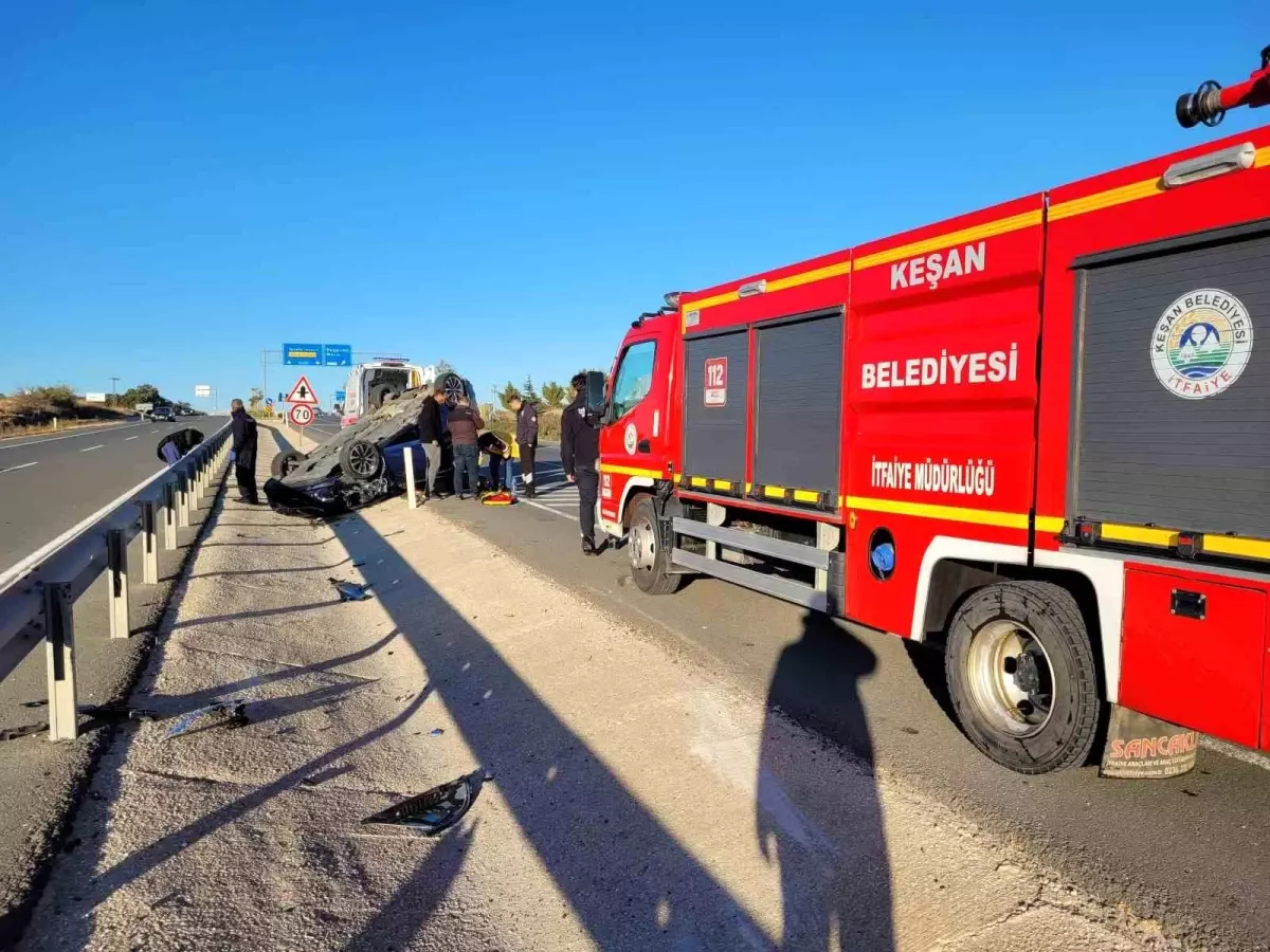 Edirne\'de Trafik Kazası: Sürücü Yaralı