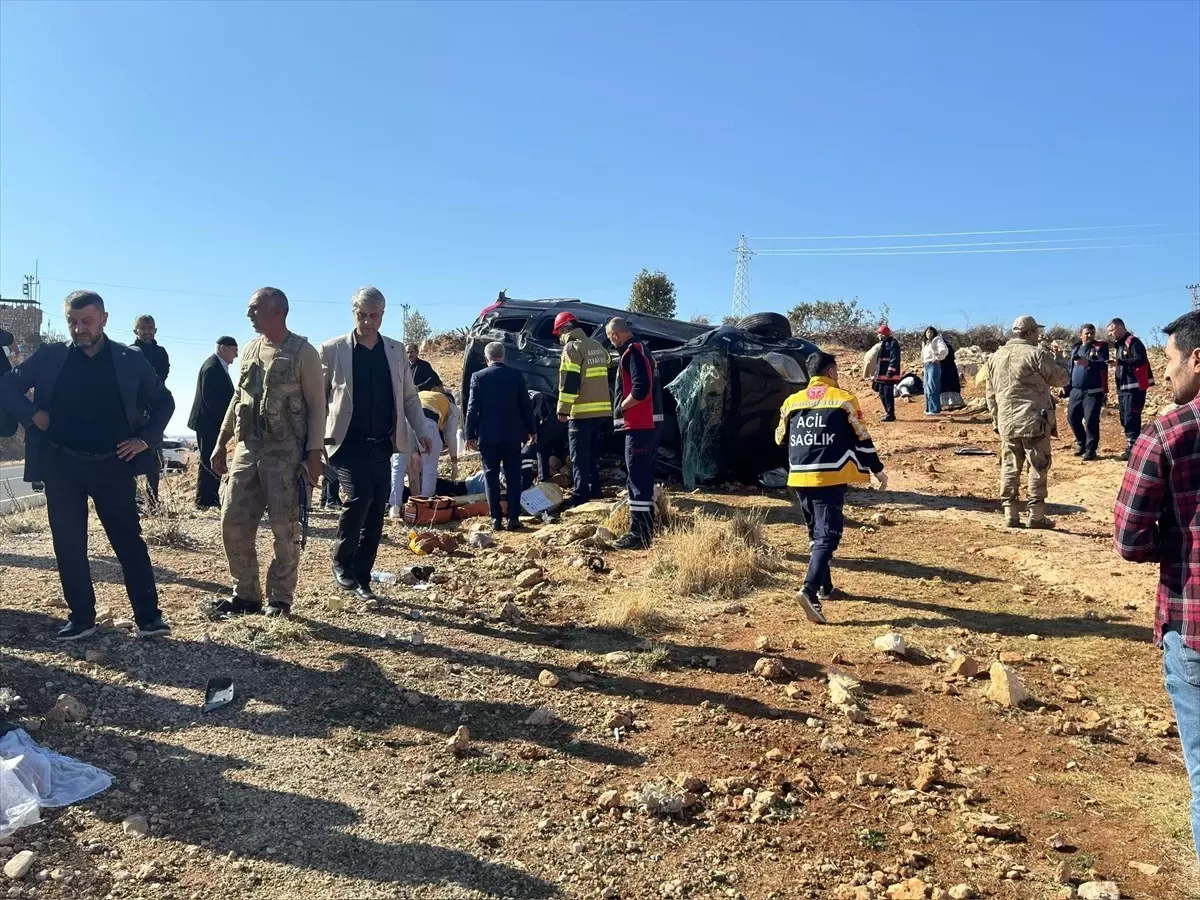 Mardin\'de Trafik Kazası: 3 Ölü, 5 Yaralı