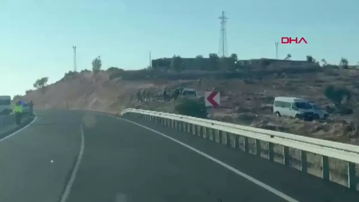 Mardin\'de Trafik Kazası: 4 Ölü, 4 Yaralı