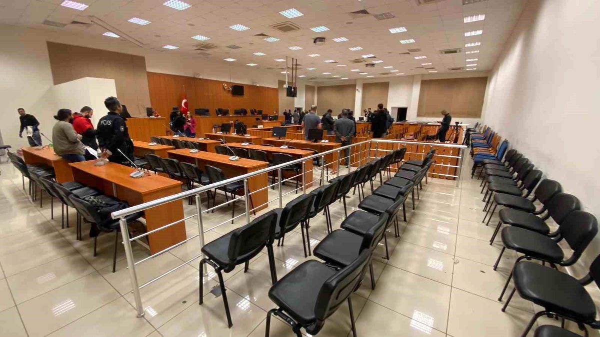 Diyarbakır\'da Narin Güran Davası Başlıyor