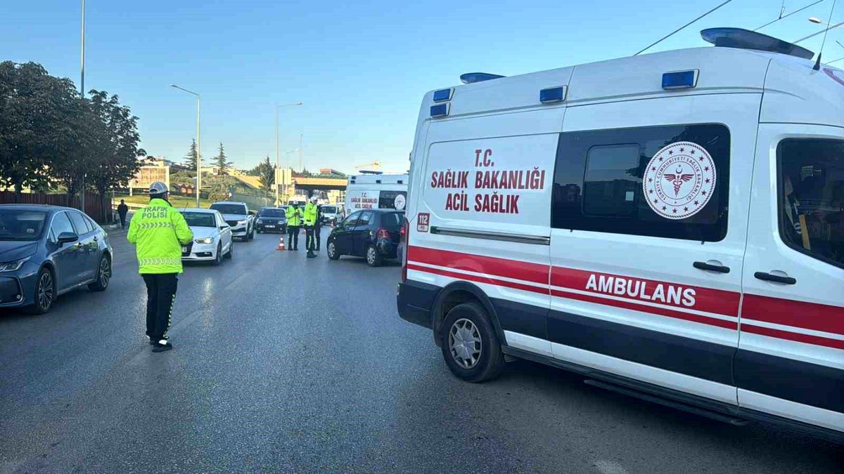 Bursa\'da Kalp Krizi Geçiren Adam Kaza Yaptı