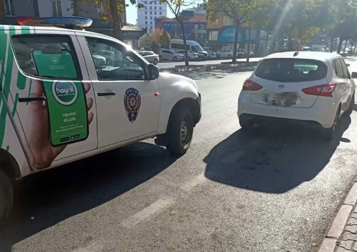 Kayseri\'de Köpeği Araca Bağlayan Sürücüye Ceza