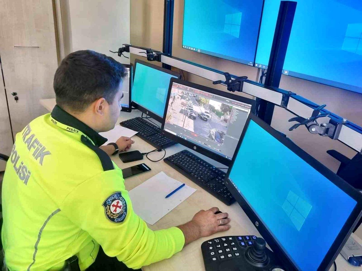 Manisa\'da Trafik Denetiminde 376 Araca Ceza