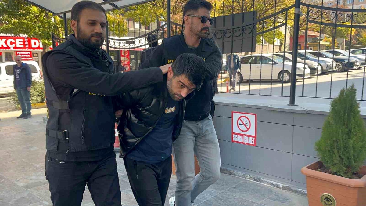 Eskişehir\'de Tartışma Kanlı Bitti