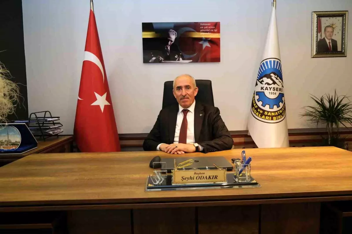 Başkan Odakır: "Atatürk\'ü hatırlıyor, yas tutmadan gösterdiği hedefe emin adımlarla yürümeye gayret ediyoruz"