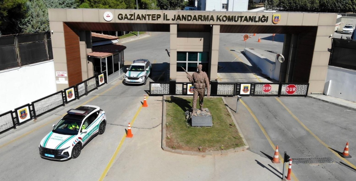 Gaziantep\'te 5 Siber Dolandırıcı Tutuklandı