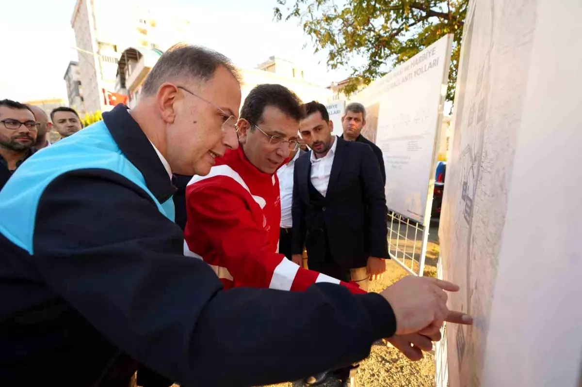 İmamoğlu ve Çalık Beylikdüzü\'ndeki Projeleri İnceledi