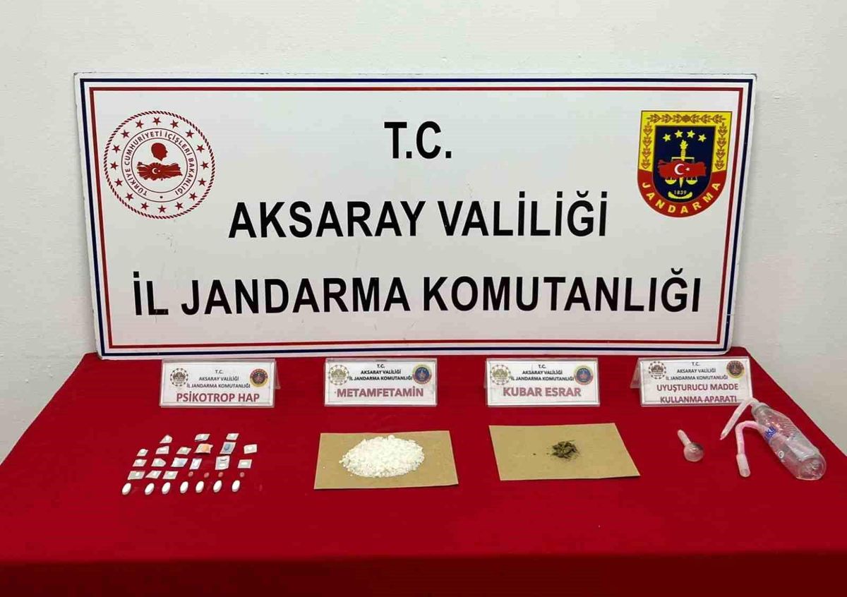 Mersin\'den Aksaray\'a Uyuşturucu Sevkiyatı Önlenmiştir
