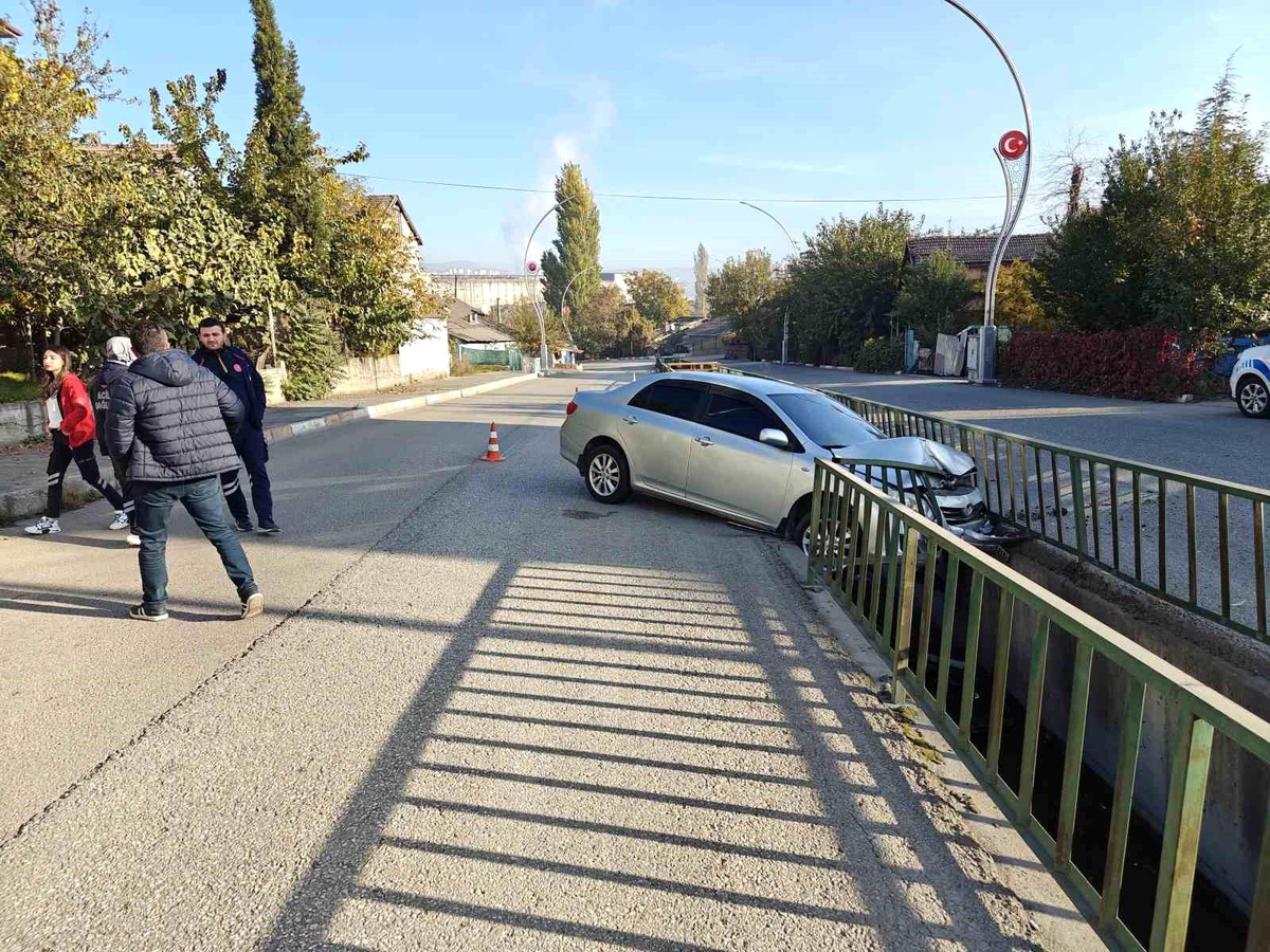 Karabük\'te Otomobil Kazası!