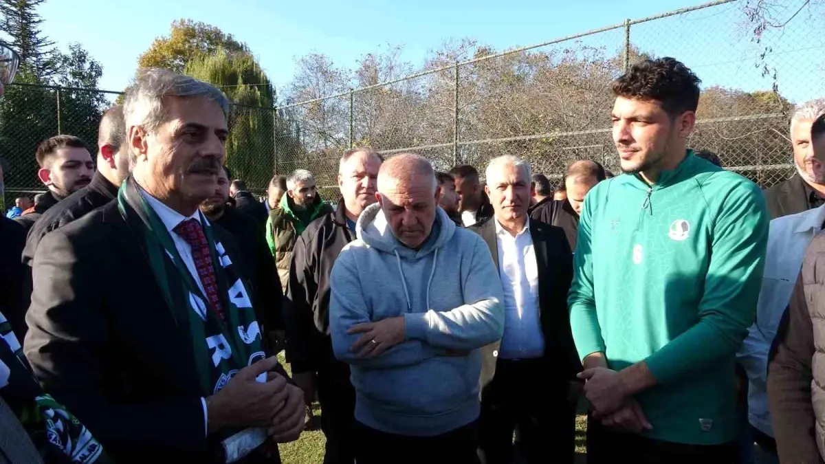 Sakaryaspor Kocaelispor Maçına Hazırlanıyor