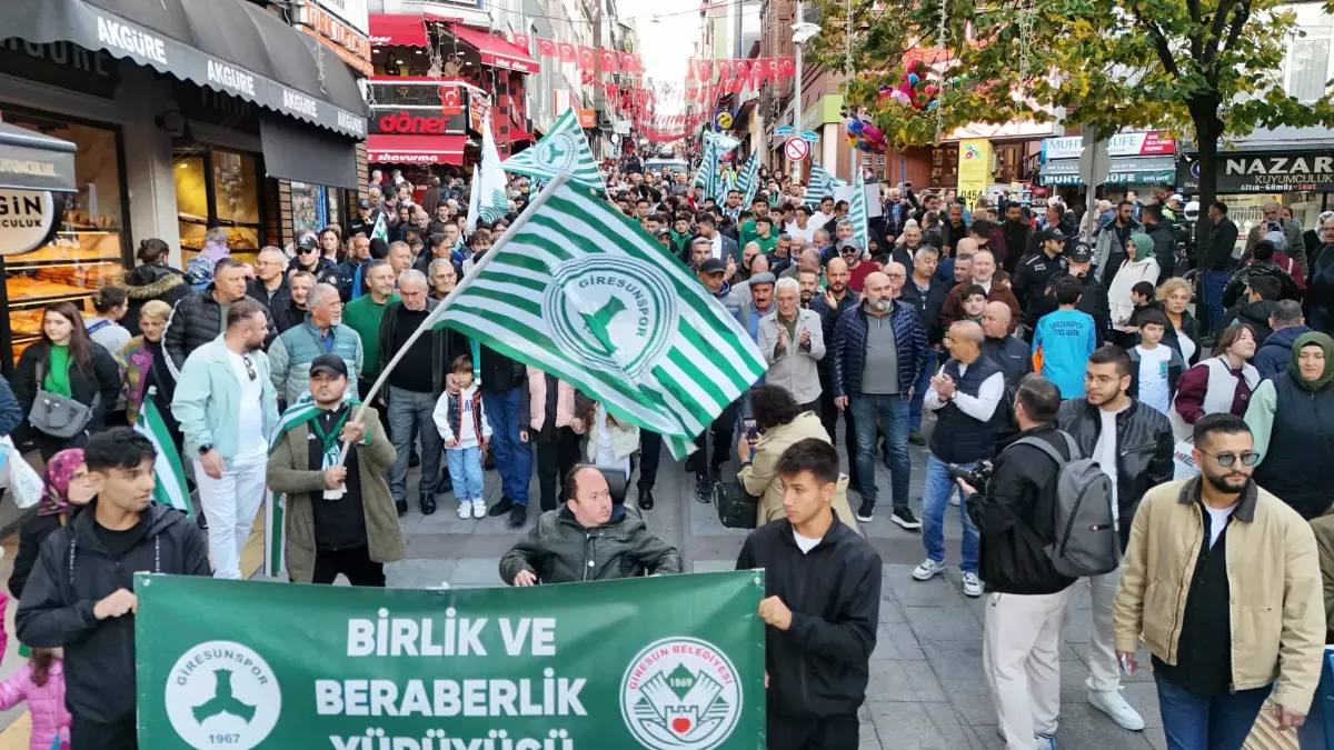 Giresunspor\'a Destek Yürüyüşü