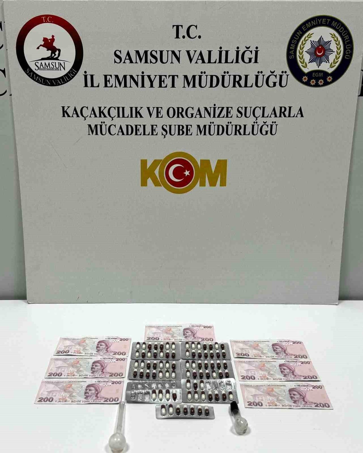Samsun\'da Sahte Para ve Uyuşturucu Operasyonu