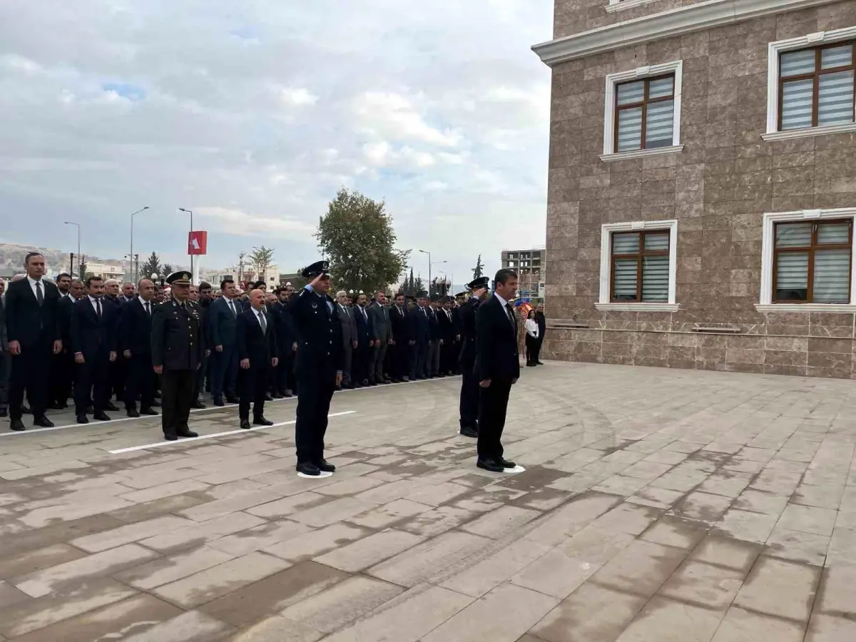 Atatürk Adıyaman\'da Anıldı