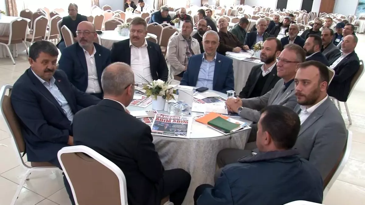 AK Parti Kütahya İl Delegeleri\'nden Ortak Akıl Toplantısı