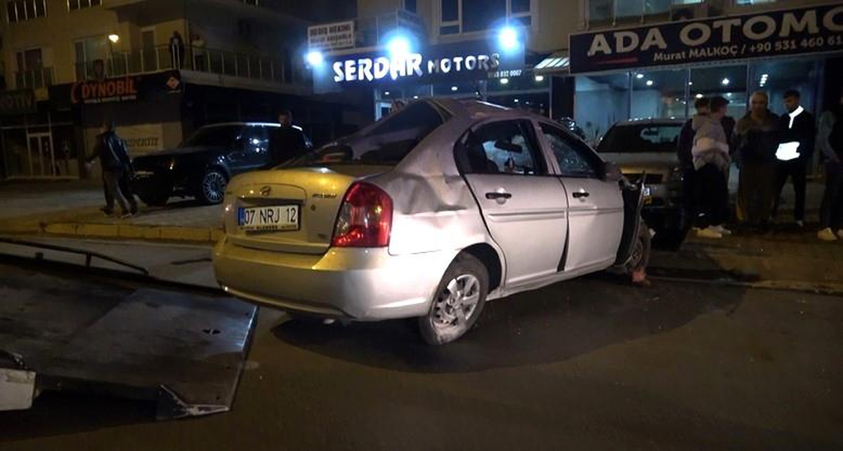 Alanya\'da Trafik Kazası: 1 Ölü, 3 Yaralı
