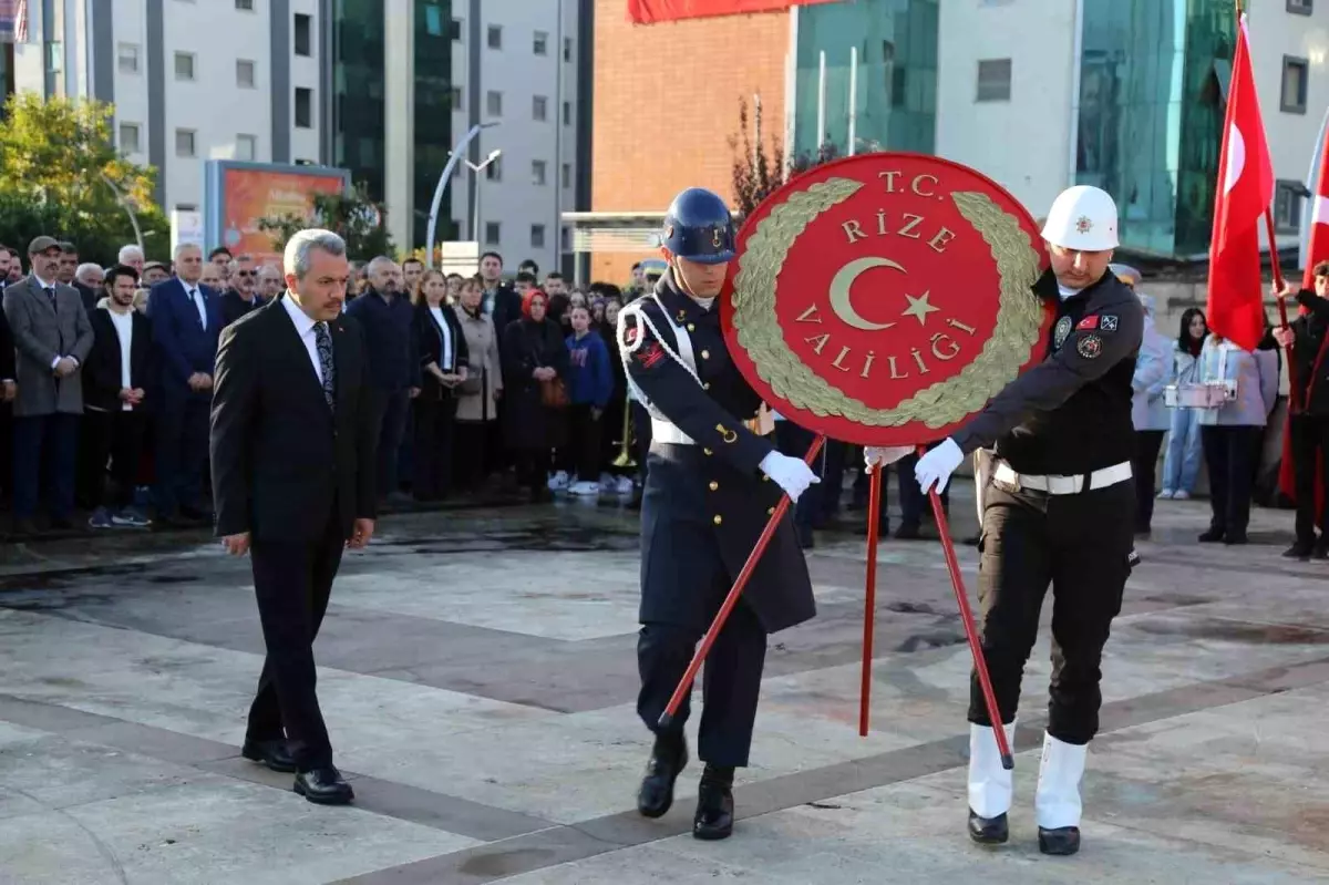 Atatürk Rize\'de törenle anıldı