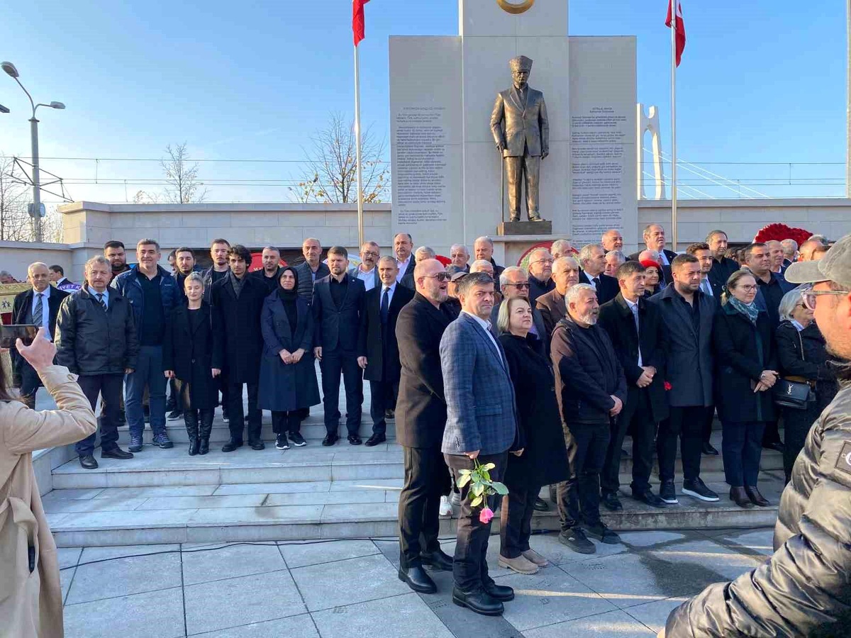 Gazi Mustafa Kemal Atatürk, Kocaeli\'de anıldı