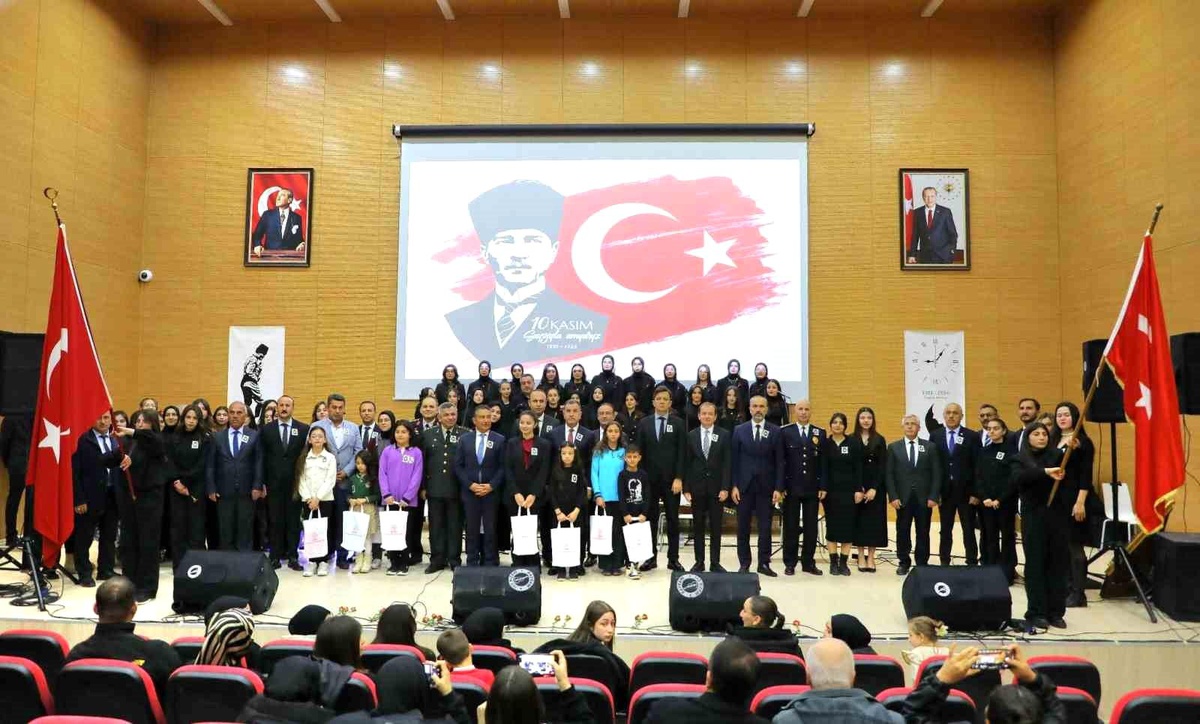Atatürk, Bayburt\'ta Anıldı