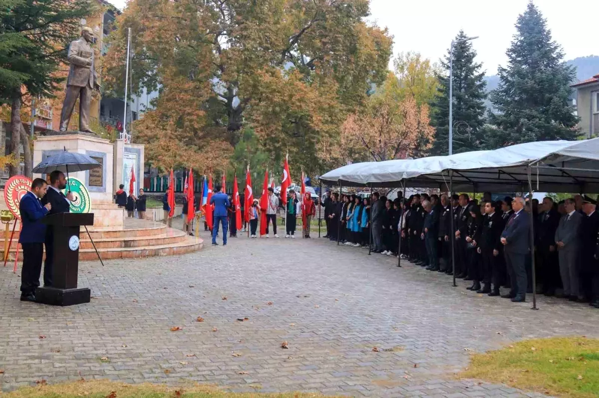 Cumhuriyetin kurucusu Atatürk, Çameli\'nde törenlerle anıldı