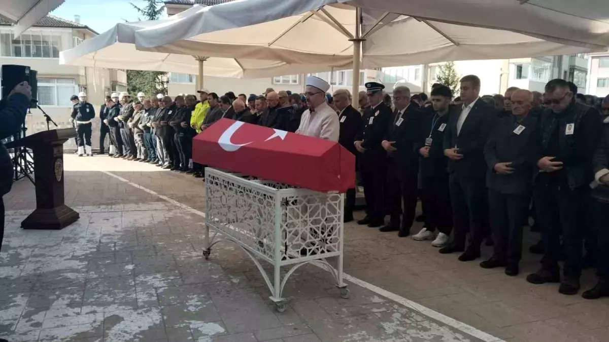 Karabük\'te Polis Memuru Hayatını Kaybetti