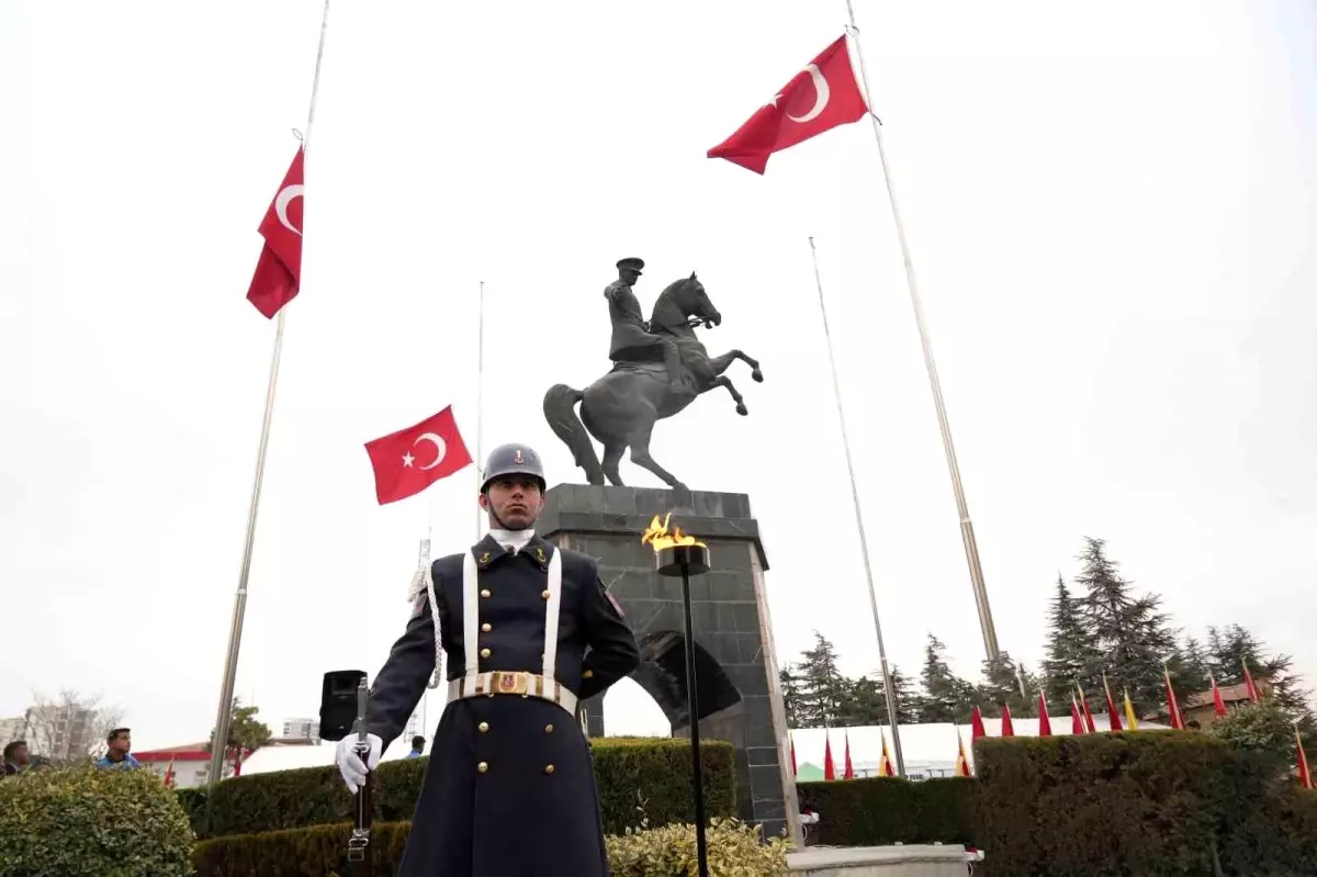 Atatürk, Ebediyete İntikalinin 86. Yıldönümünde Niğde\'de Anıldı