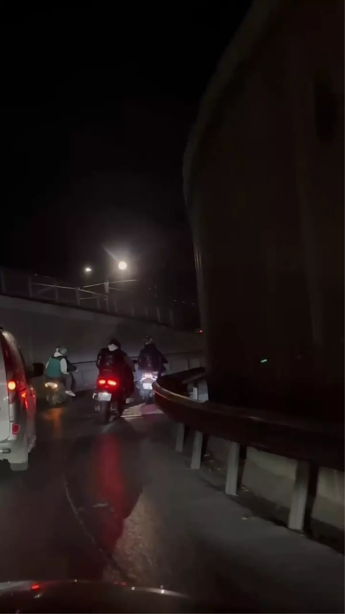 Motosiklet Grubundan Tehlikeli Trafik Anları