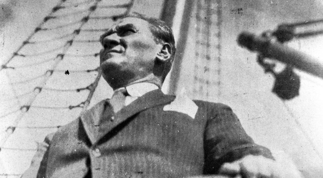 Ulu Önder Mustafa Kemal Atatürk'ün ebediyete intikalinin üzerinden 86 yıl geçti