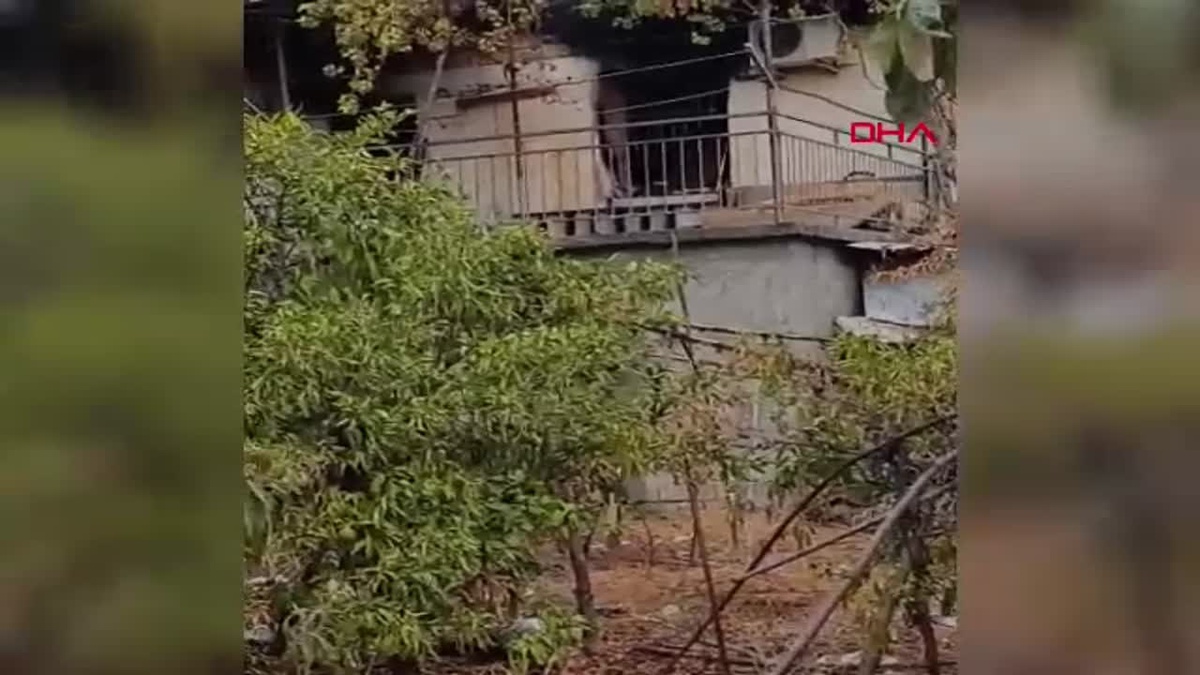 Manavgat\'ta Alzheimer hastası kadın yangında hayatını kaybetti