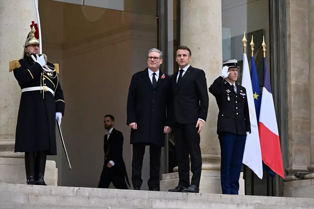 Macron ve Starmer, Ateşkes Günü’nü Kutladı