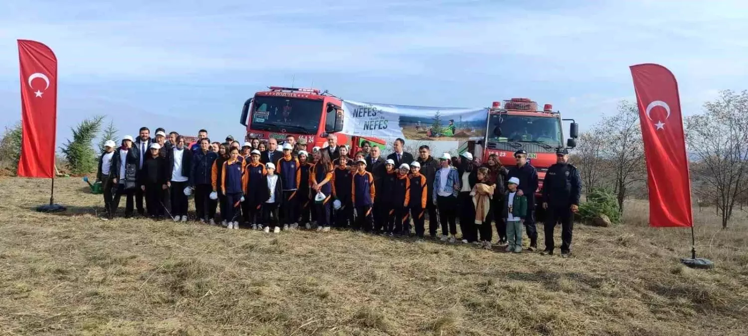 Geleceğe Nefes Projesi Bozüyük\'te Fidanlarla Hayat Buldu