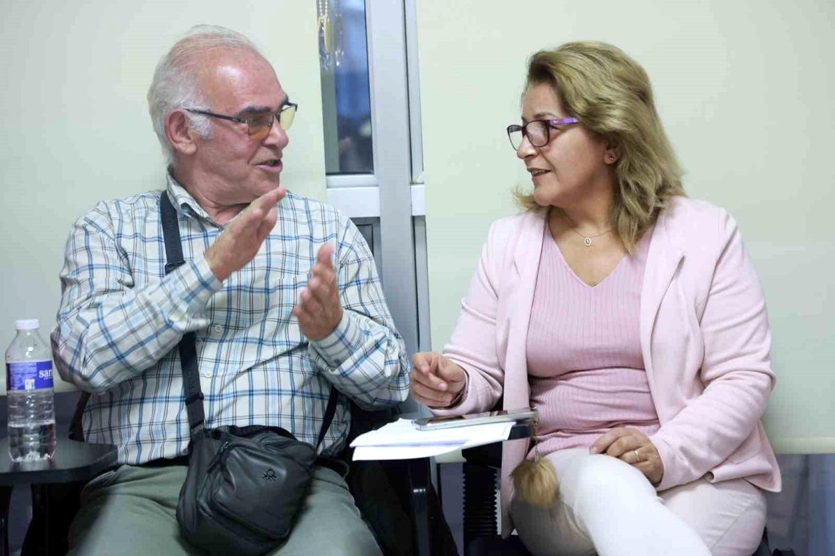 Kocaeli\'de İşaret Dili Eğitimi Alan Çift, Aile İlişkilerini Güçlendirdi