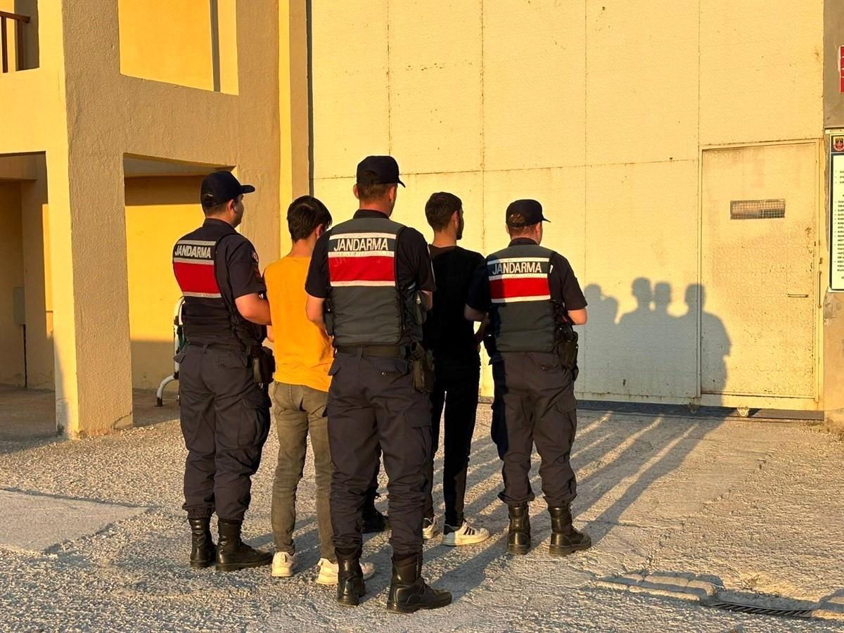 Balıkesir\'de 22 Mahkum Yakalandı