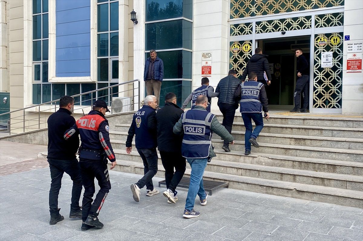 Kırşehir\'de Silahlı Kavga: 1 Ölü, 1 Yaralı