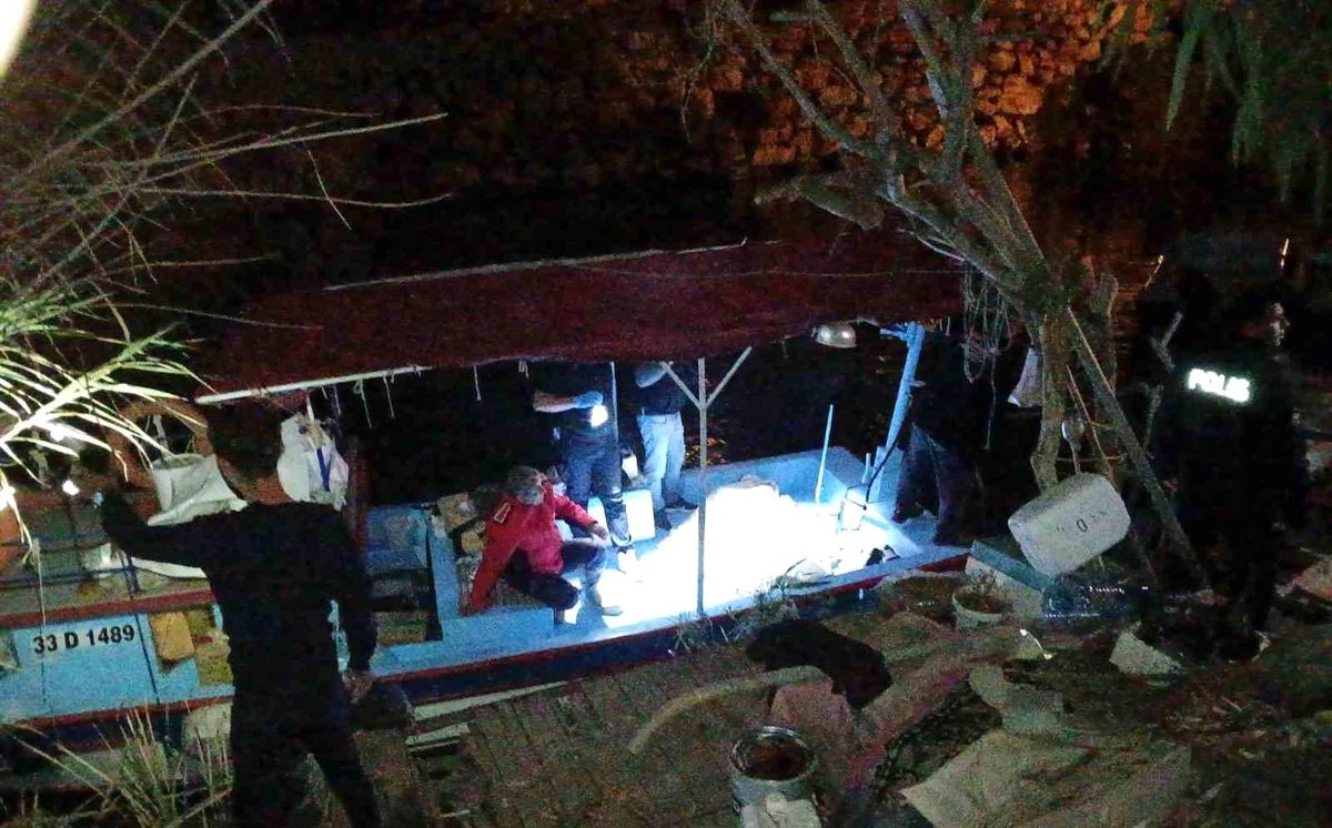 Mersin\'de Dereye Düşen Kişi Boğuldu
