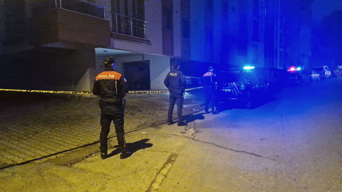 Ereğli\'de Asansör Firması Kavgasında Silah Çekildi