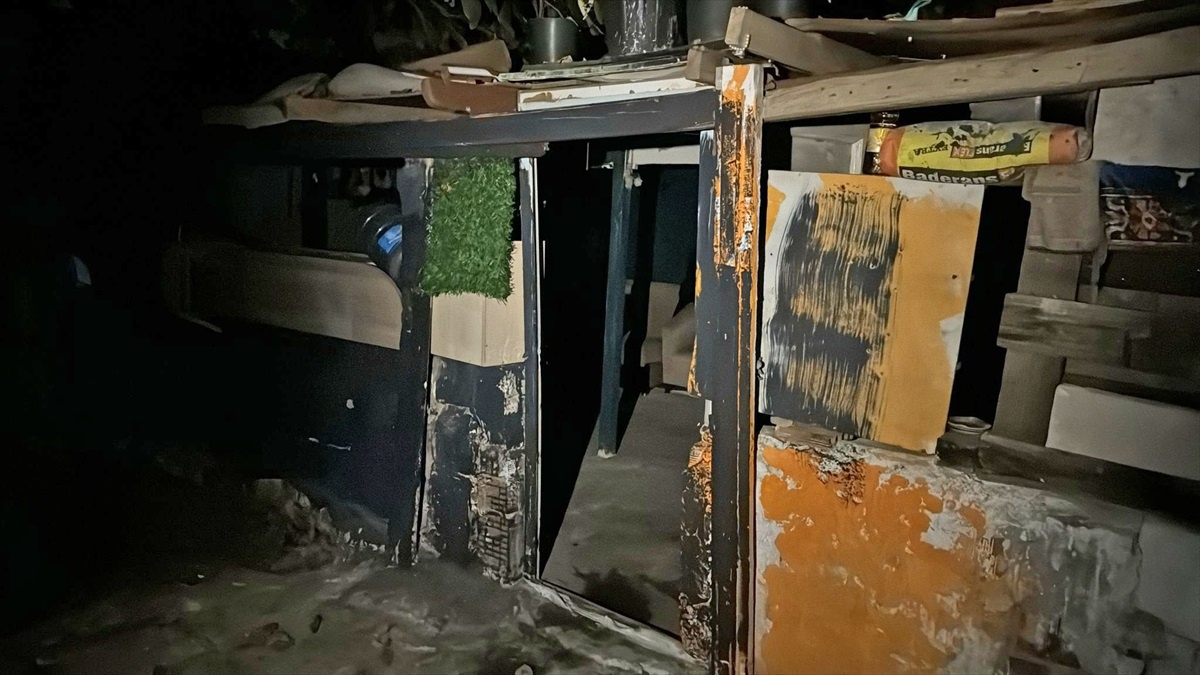 Selçuk\'ta Yangın: 5 Kardeş Hayatını Kaybetti