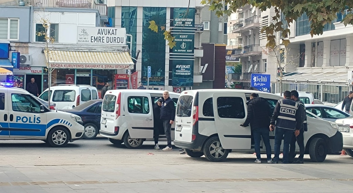 Kırşehir\'de Silahlı Kavga: 1 Ölü