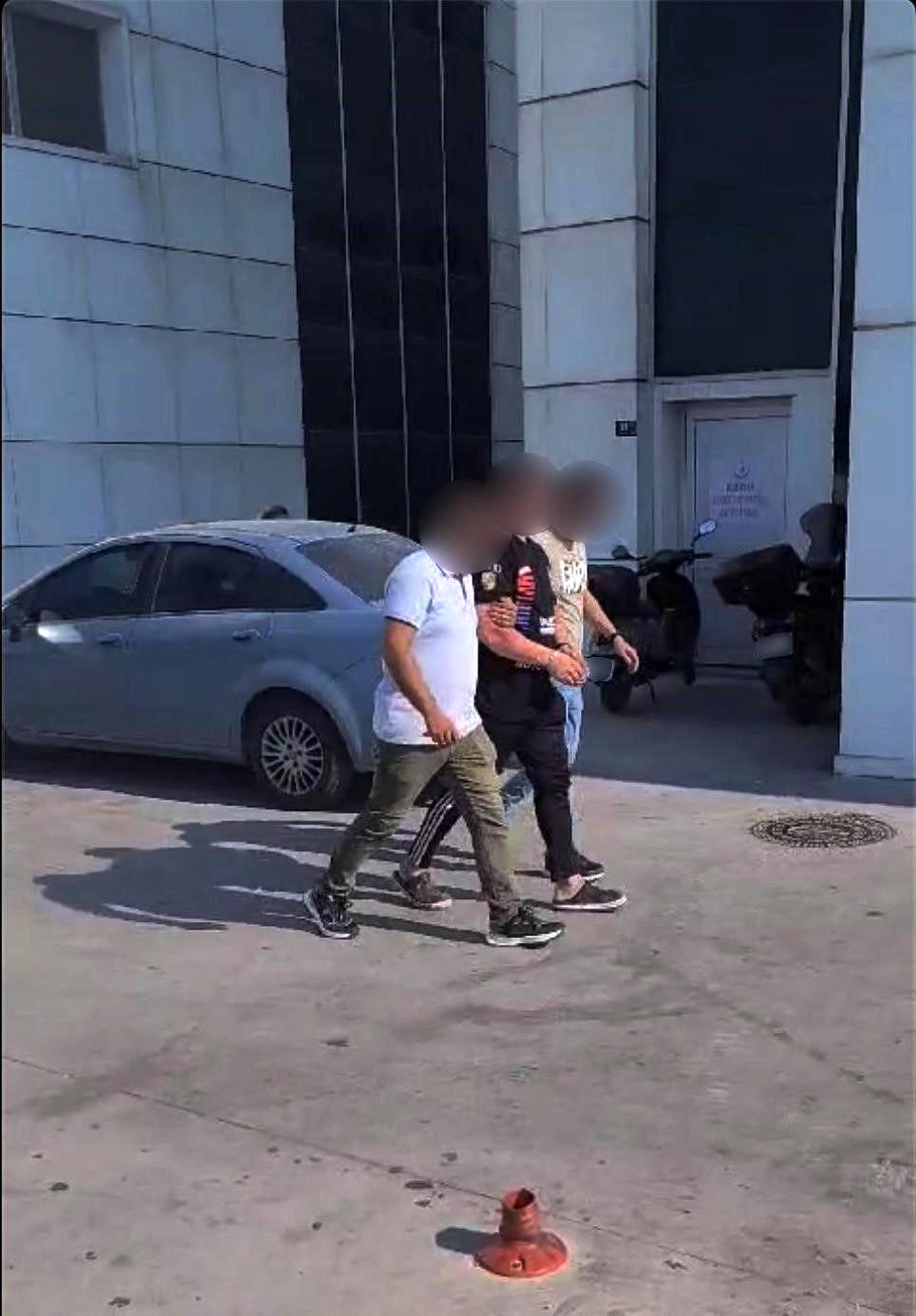Kuşadası\'nda Uyuşturucu Şüphelisi Yakalandı