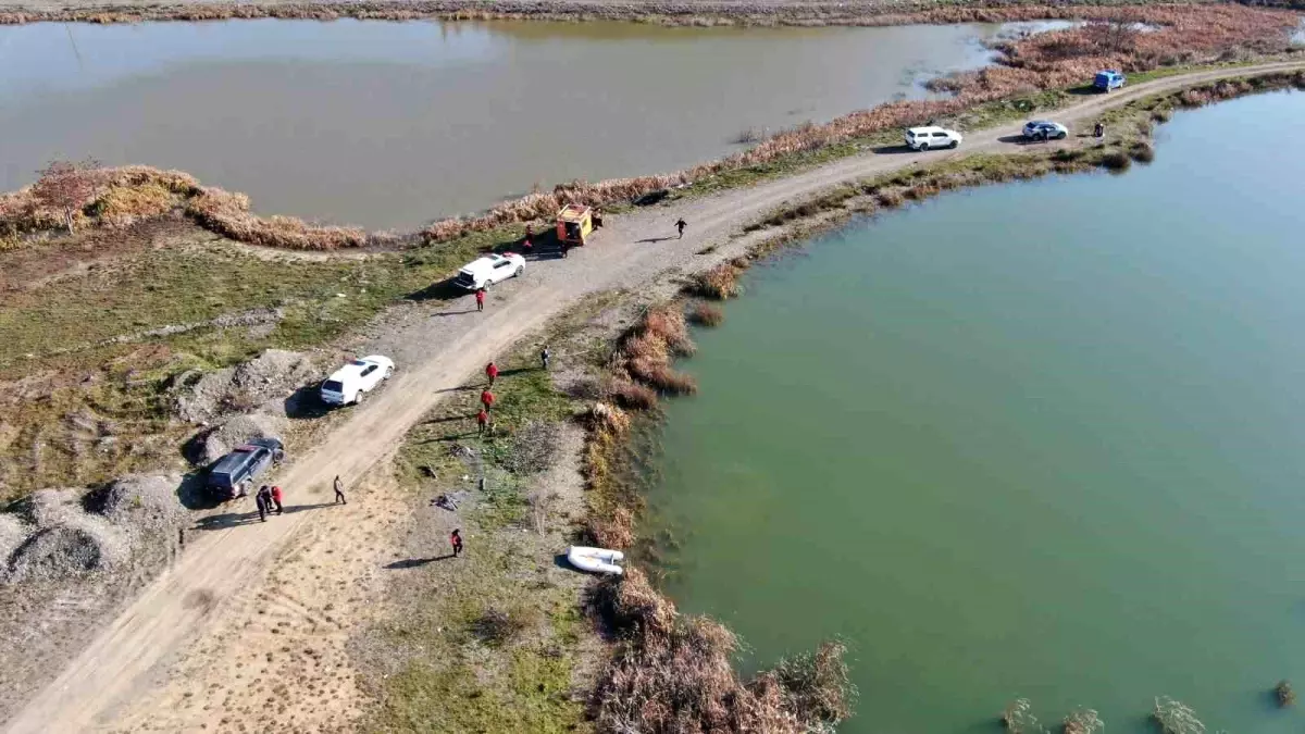 Kastamonu\'da Eski Belediye Başkanı Osman Nuri Civelek\'in Cansız Bedeni Gölette Bulundu