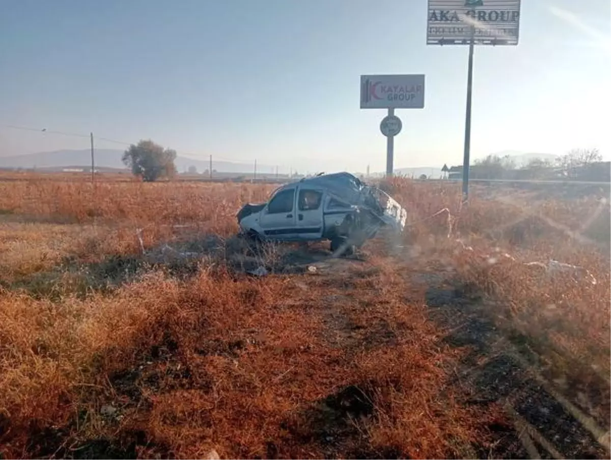 Burdur\'da trafik kazası: Genç kız hayatını kaybetti